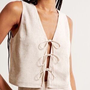 Abercrombie tie front top